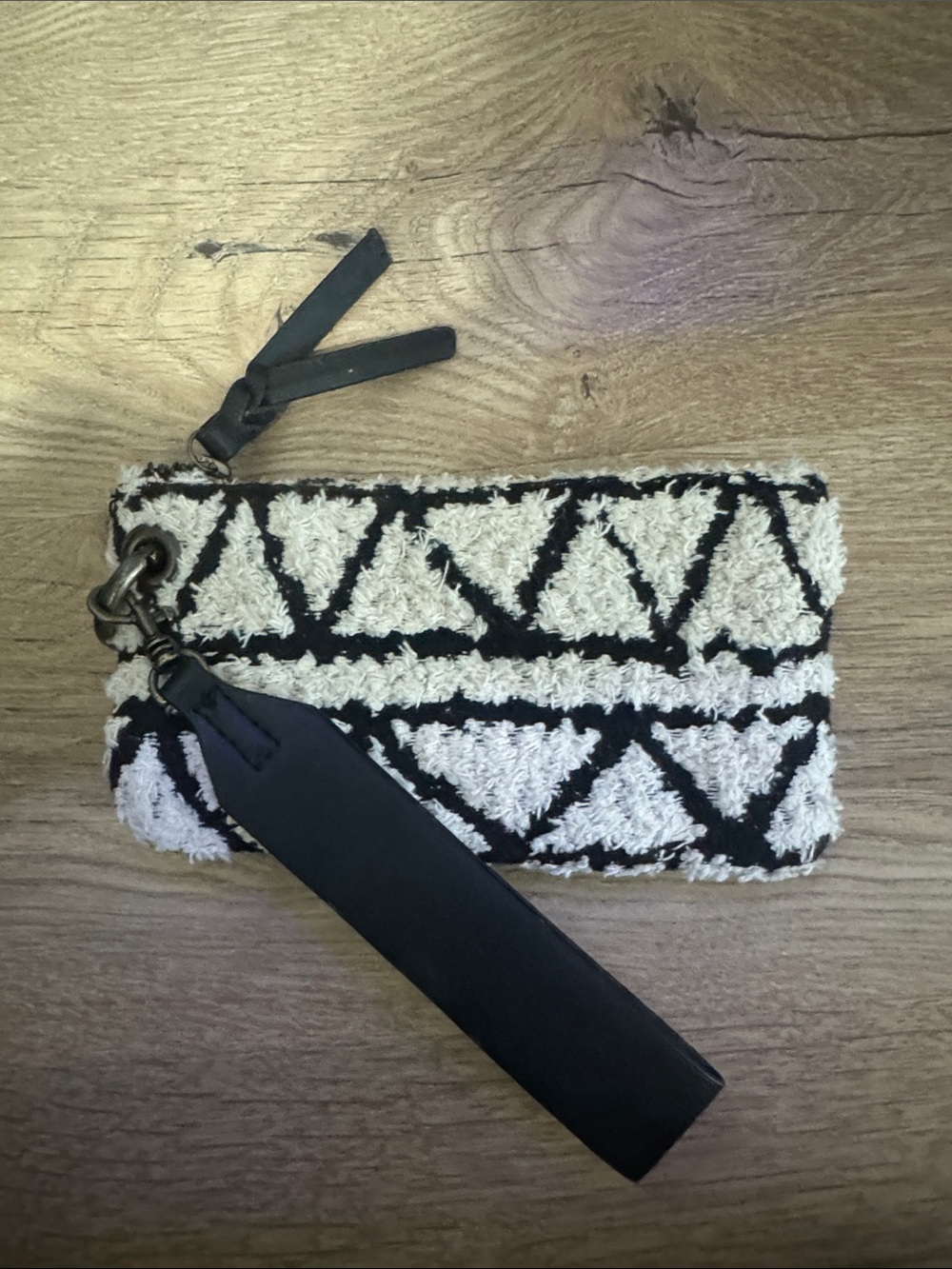 Universal Thread Wristlet